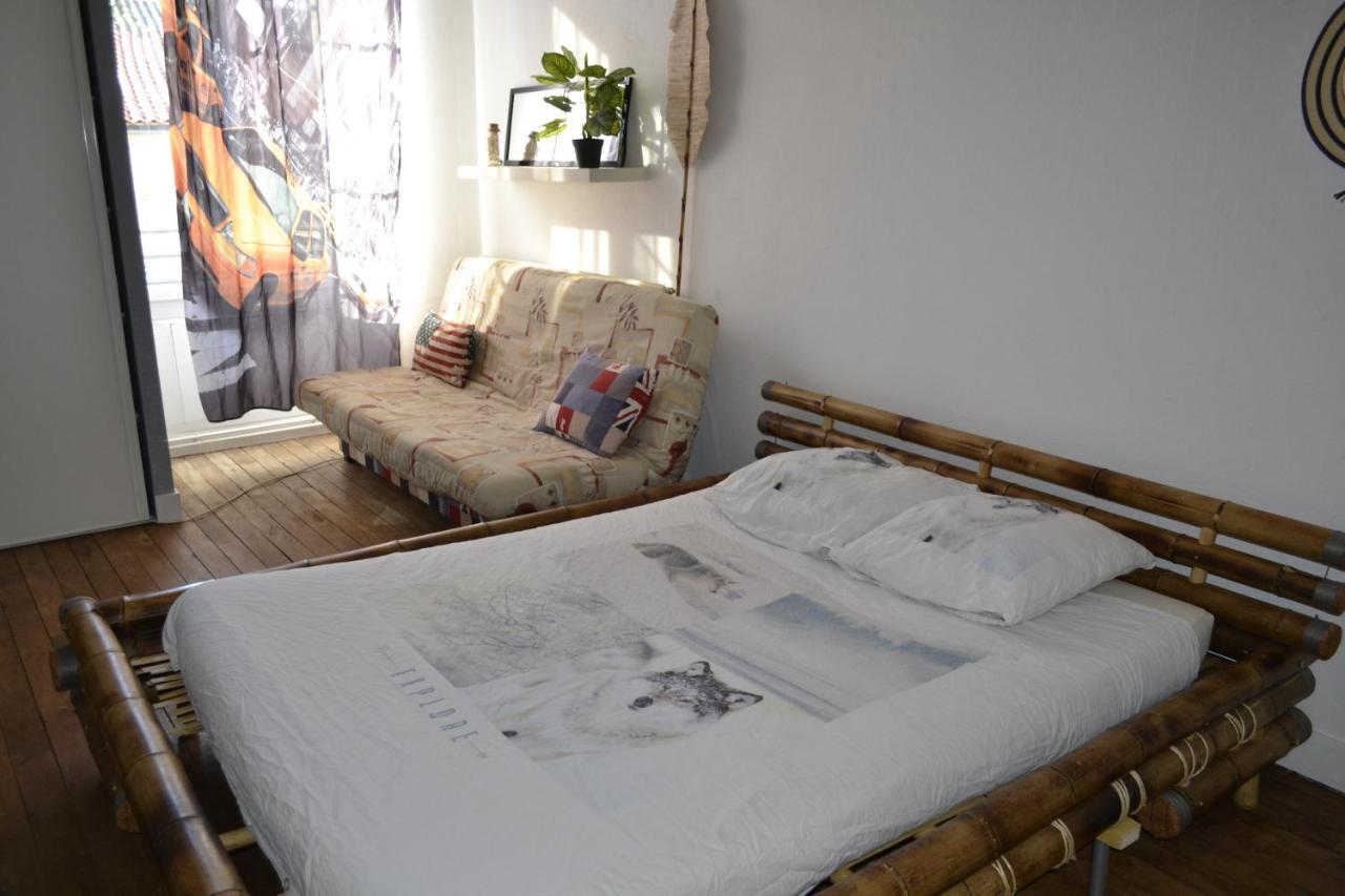 Apartamento Belle Chambre D'Hote Pour 2 A 4 Personnes Chef-Boutonne Exterior foto